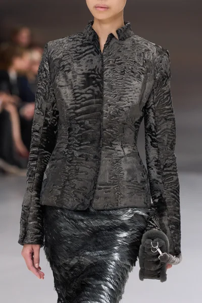 Look 47